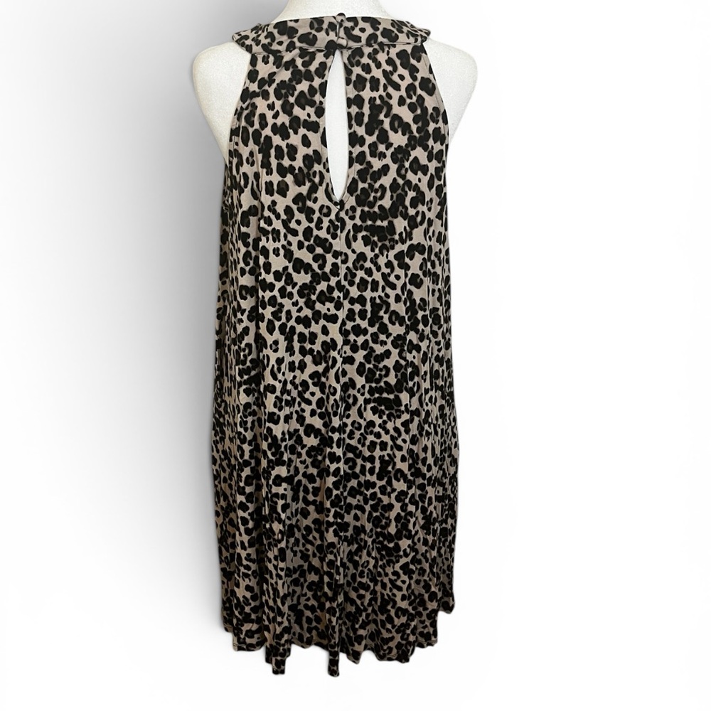 torrid Black and Cream Leopard Print Sleeveless Swing Dress - Picture 4 of 5